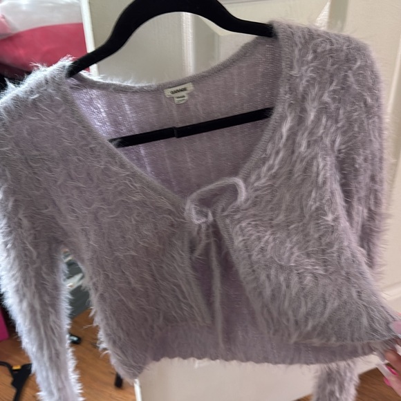 Garage Sweater lavender purple fuzzy - Picture 3 of 3